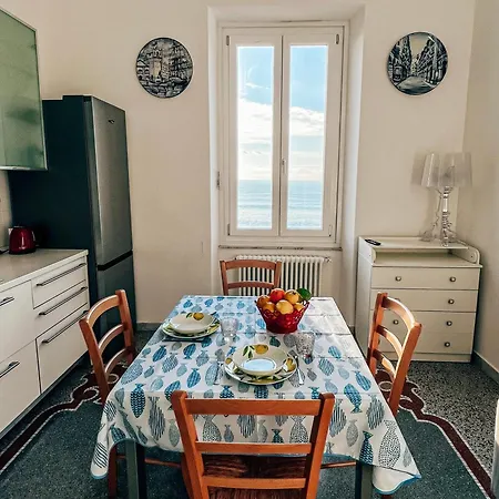 La Casa Nel Blu Савона